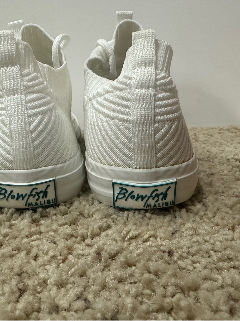 Blowfish Malibu White Knit High Top Slip On Sneakers Women’s Size 8 Casual - Picture 3 of 7